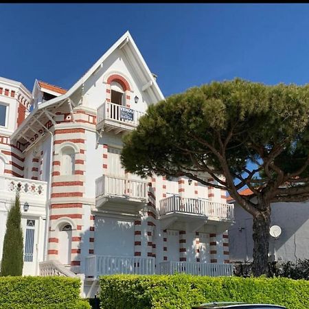 Chambre Sur La Falaise De Pontaillac Vaux-sur-Mer Eksteriør bilde