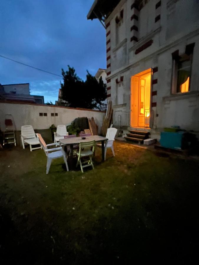 Chambre Sur La Falaise De Pontaillac Vaux-sur-Mer Eksteriør bilde